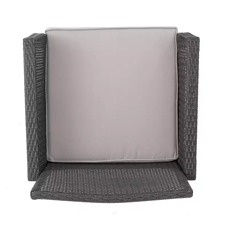 Christopher Knight Home Khaden Outdoor Wicker 4 Seater Chat Set with Fire Pit