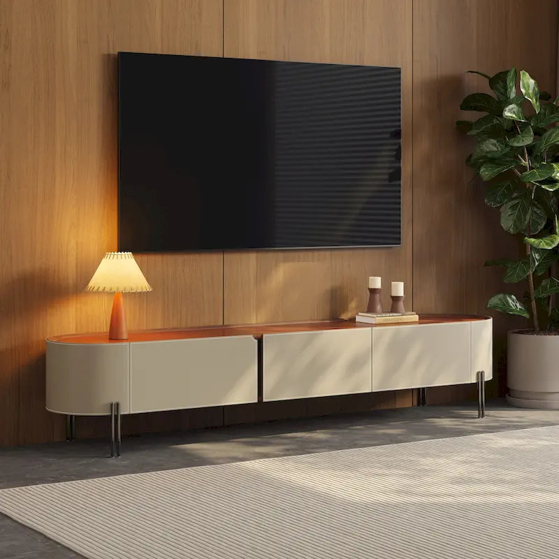 Meuble TV moderne en cuir de selle avec 3 tiroirs et pieds en acier — Console de divertissement de 200 cm