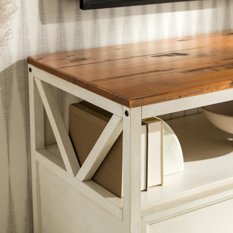 Meuble TV rustique bicolore de 60 po avec 3 tiroirs et compartiments ouverts — Style Ferme